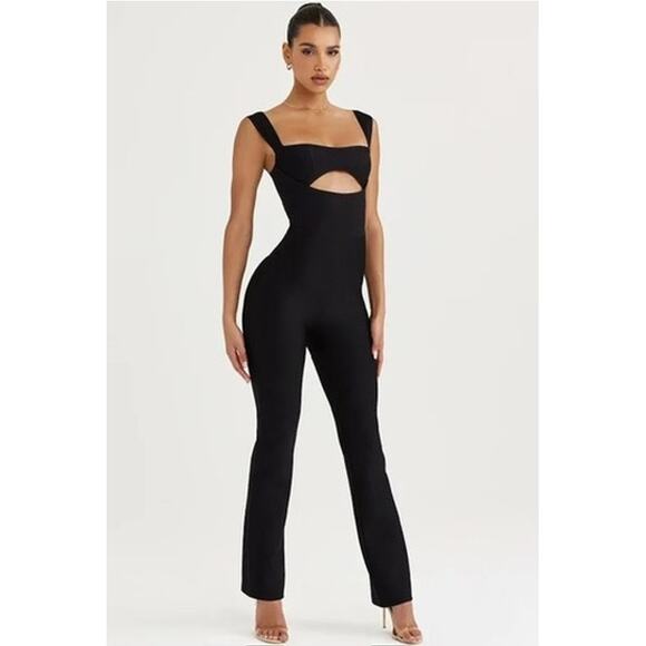 House of Cb Yasmeen Black Bandage Jumpsuit Size S Small - Picture 7 of 7